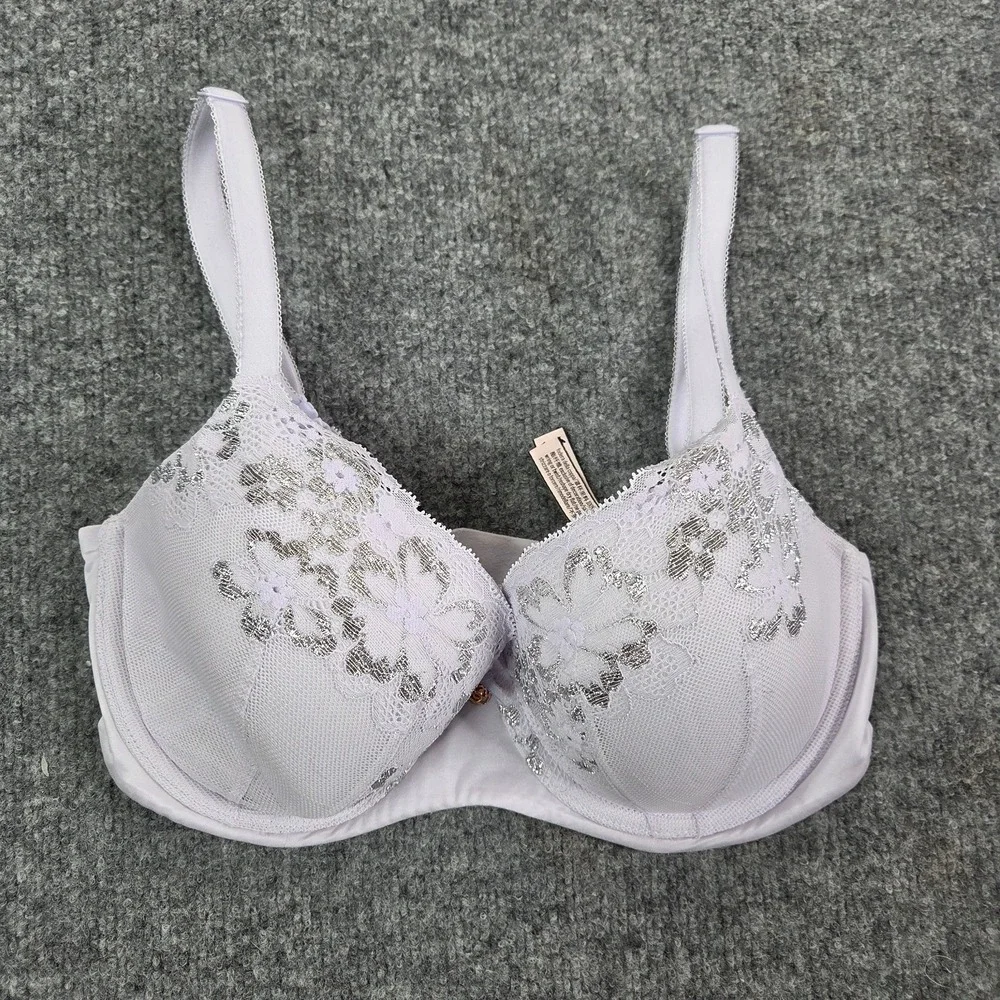 Victoria Secret Body By Victoria‎ Lined Demi Purple Bra Silver Lace Size 32DDD